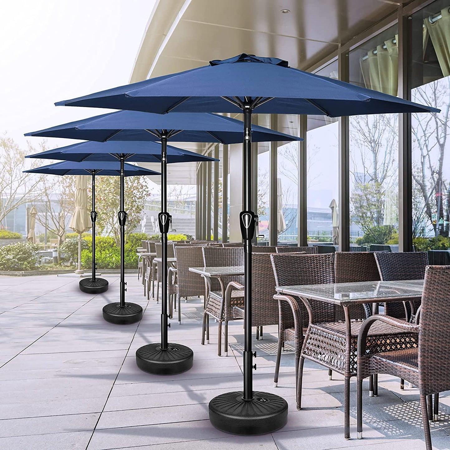 7.5 ft Polyester Crank Market Patio Umbrella with Tilt and Rust Resistant